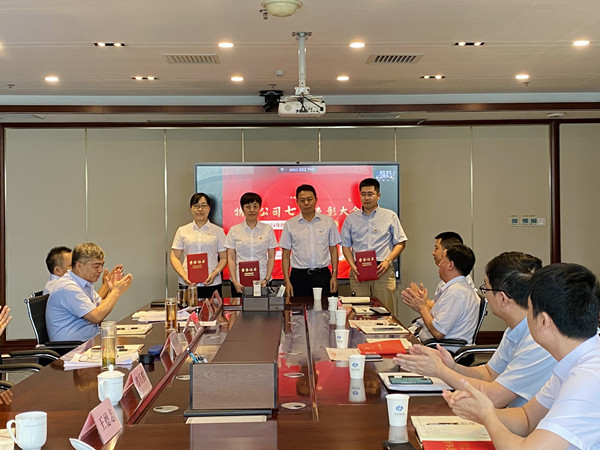 1720422325189122.jpg 2222223bdcec07abb2a417fab938ec5e66ae7_副本.jpg